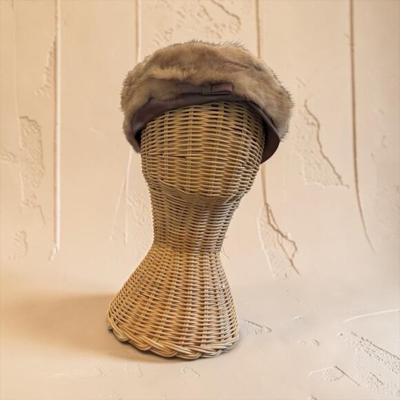 Vintage Darcel Exclusive Real Fur Hat Beige Mink Style Satin Trim Bow 23” USA